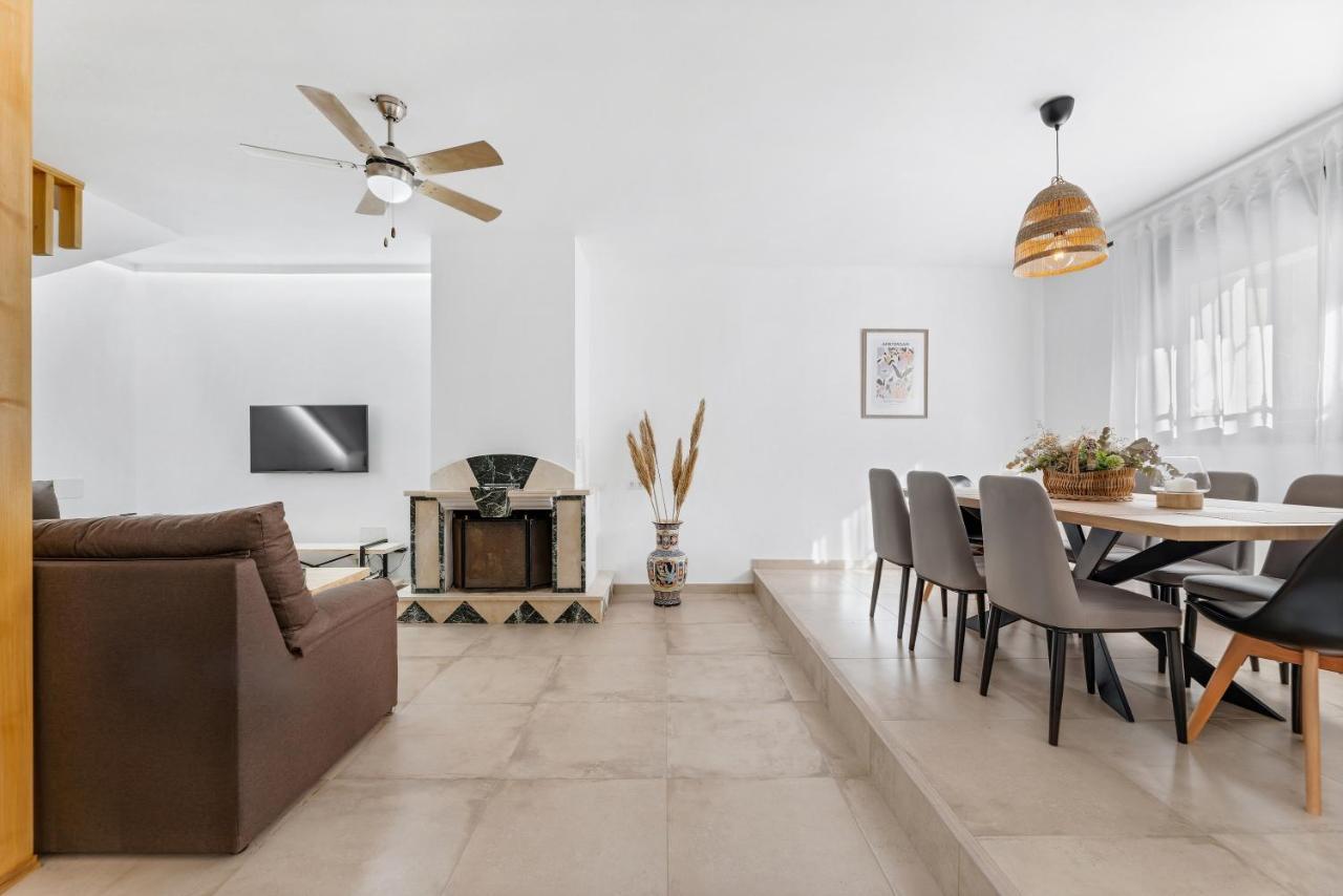 Casa Del Puerto, Encanto Junto Al Mar เอสเตโปนา ภายนอก รูปภาพ