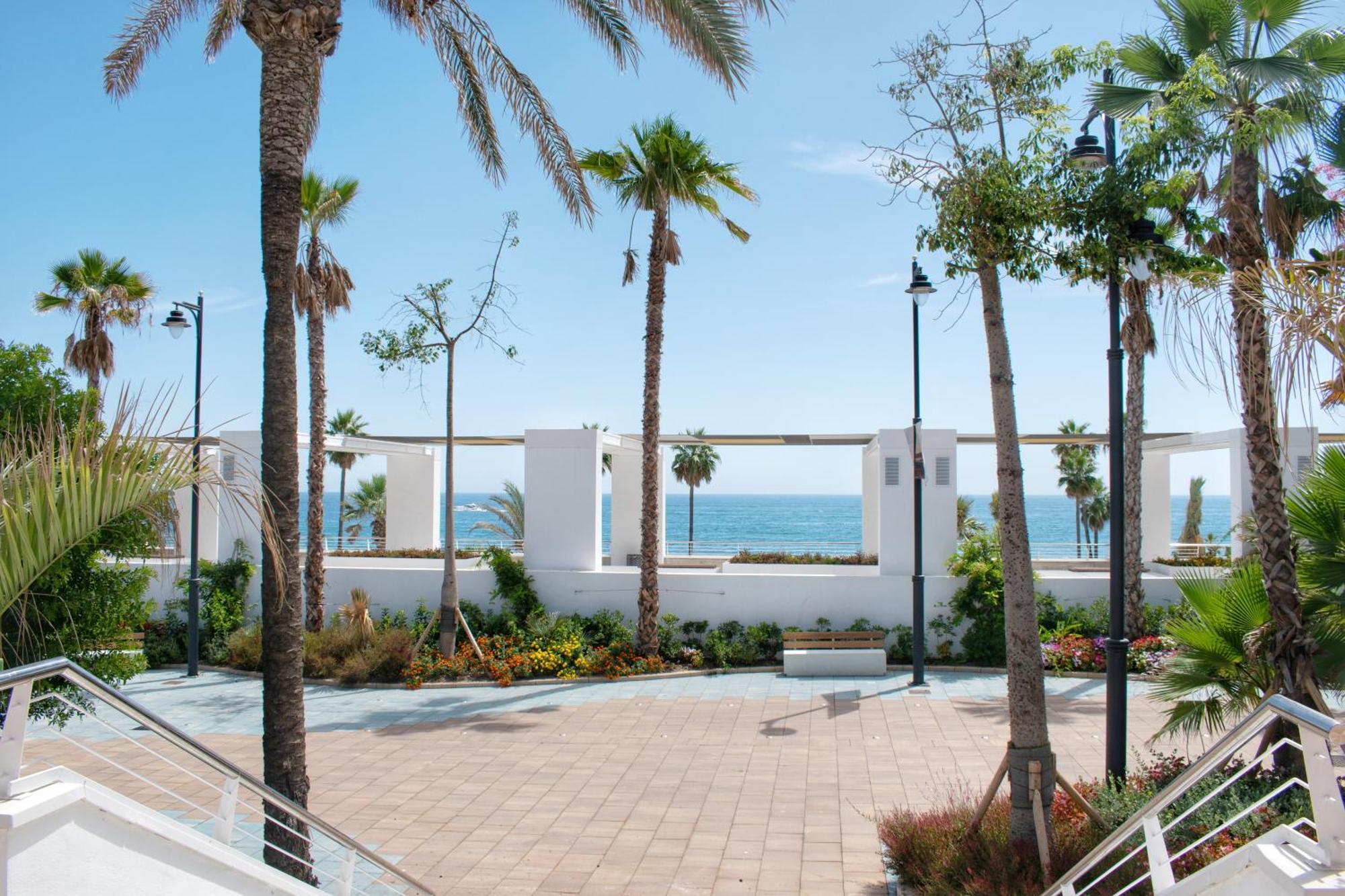 Casa Del Puerto, Encanto Junto Al Mar เอสเตโปนา ภายนอก รูปภาพ